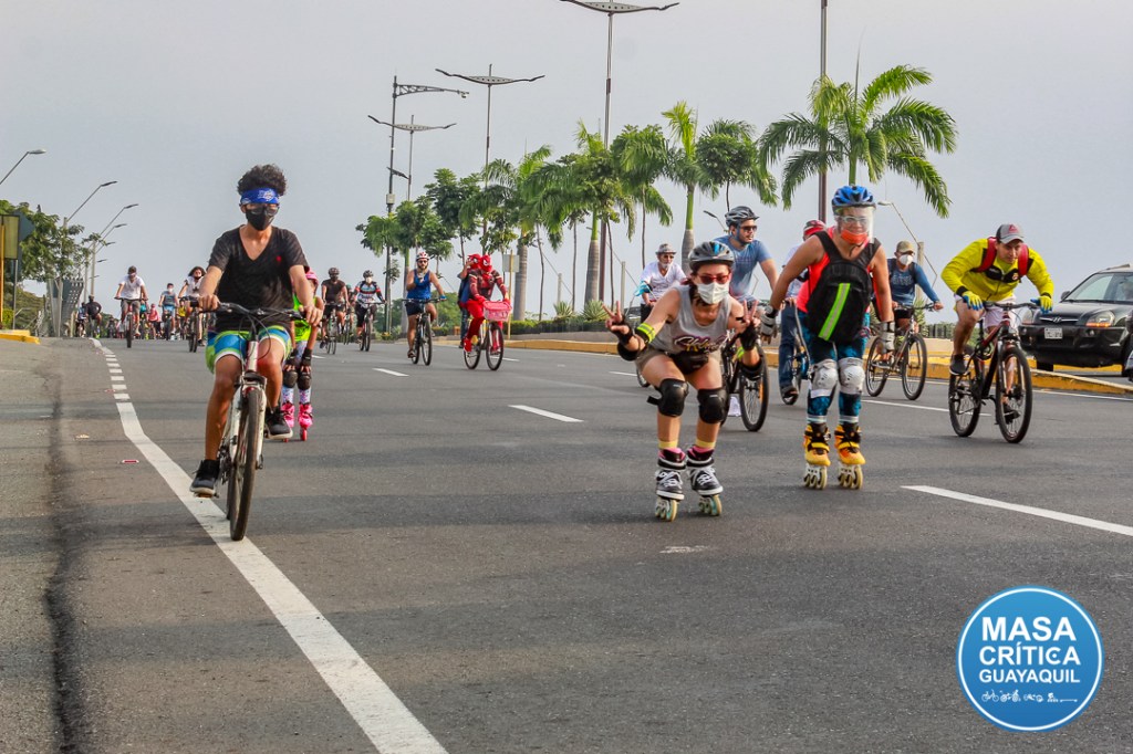 Grupos de WhatsApp y Telegram para andar en bicicleta y patines en&nbsp;Guayaquil