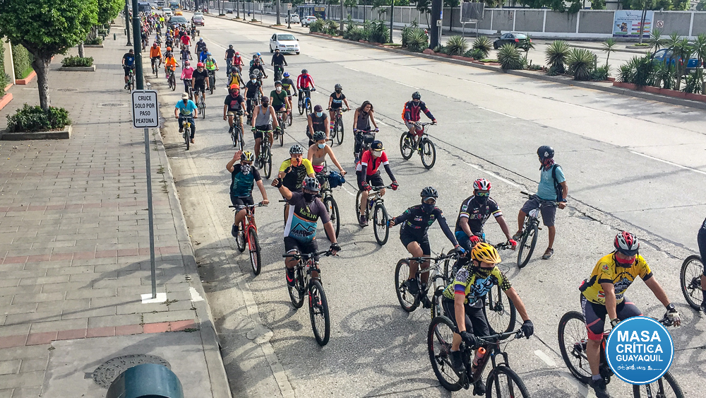 FOTOGALERÍA | Masa Crítica Guayaquil inició 2021 pedaleando a Durán y&nbsp;Samborondón