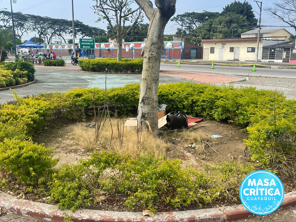 Denuncia: Recreovía de Guayaquil se realiza en zonas con basura y mendicidad
