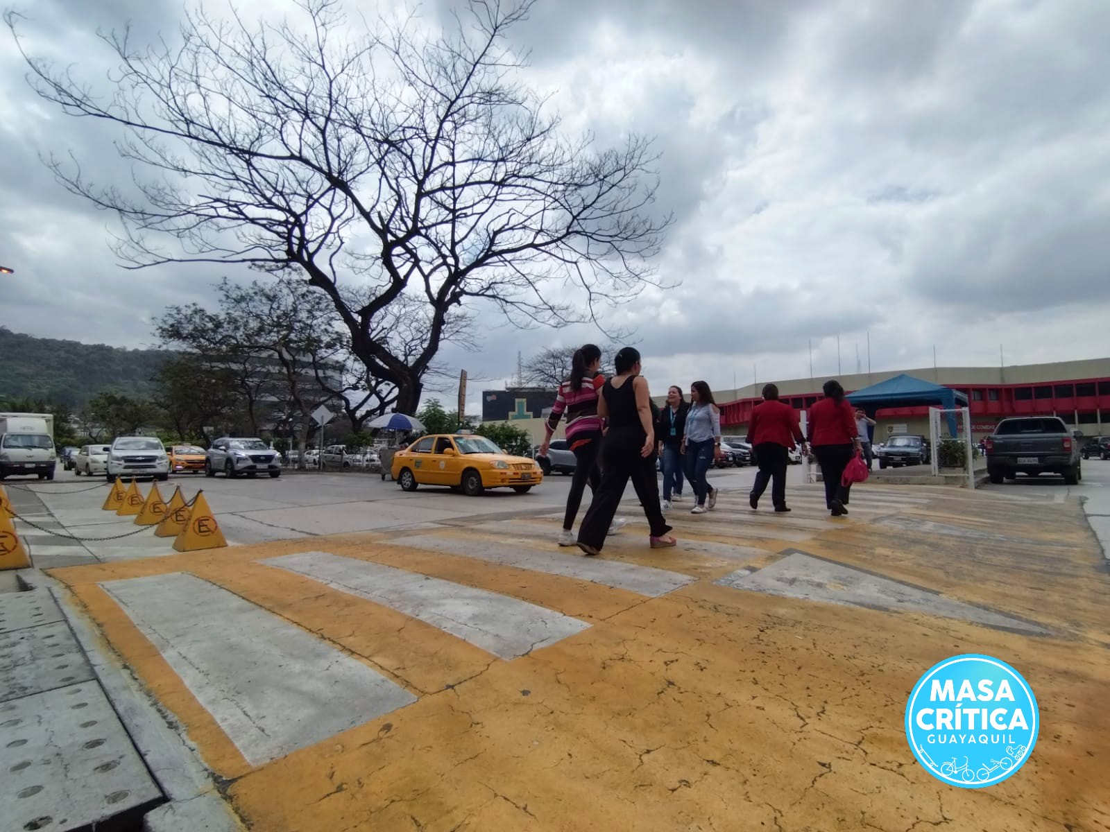 Primer año de la administración de Aquiles Alvarez en Guayaquil: ¿qué deudas mantiene en movilidad?