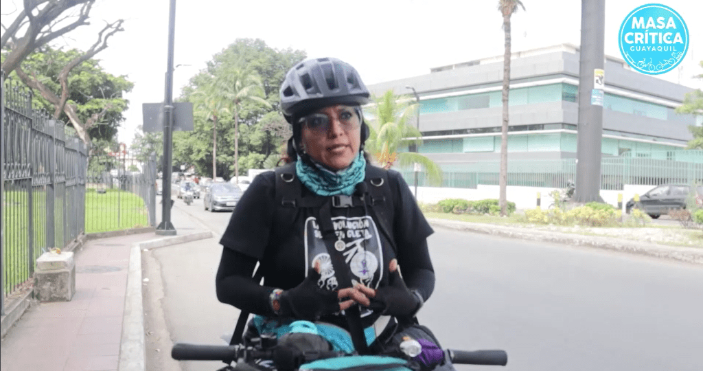 Liza Acosta: Usar la bicicleta como medio de transporte fue decisión&nbsp;política